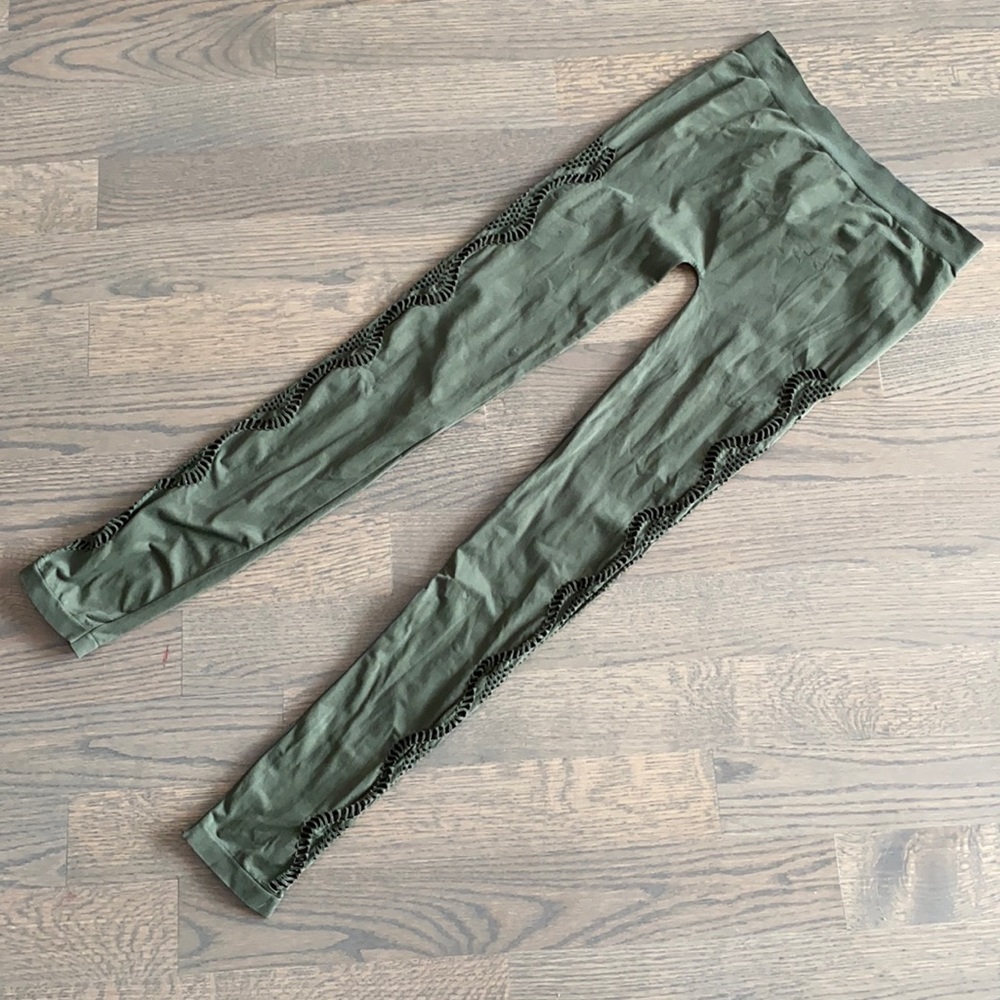 Olive Green Laser Cut Leggings 🫒